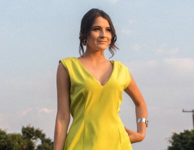 <font dir="auto" style="vertical-align: inherit;"><font dir="auto" style="vertical-align: inherit;">Hogar</font></font> Fashion Designer Template Blog Featured Img 2